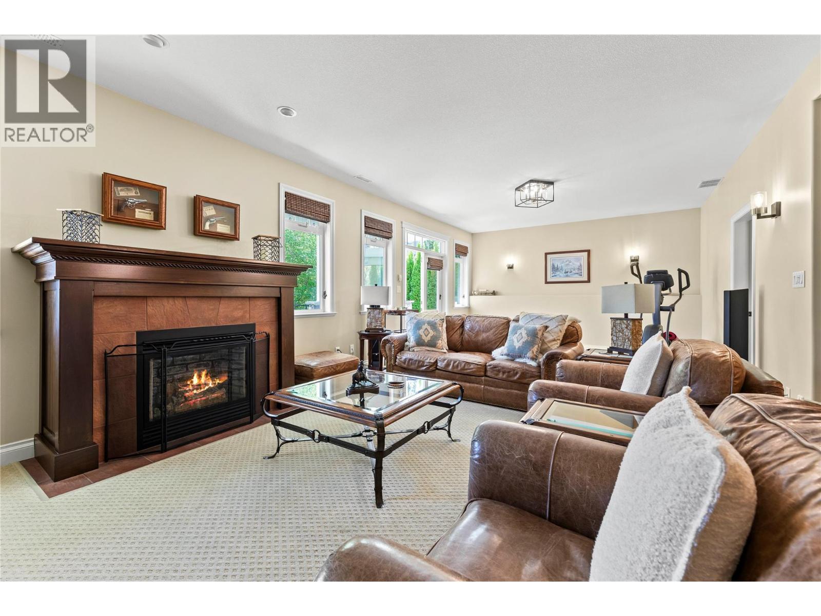2728 Valleyview Drive - 39