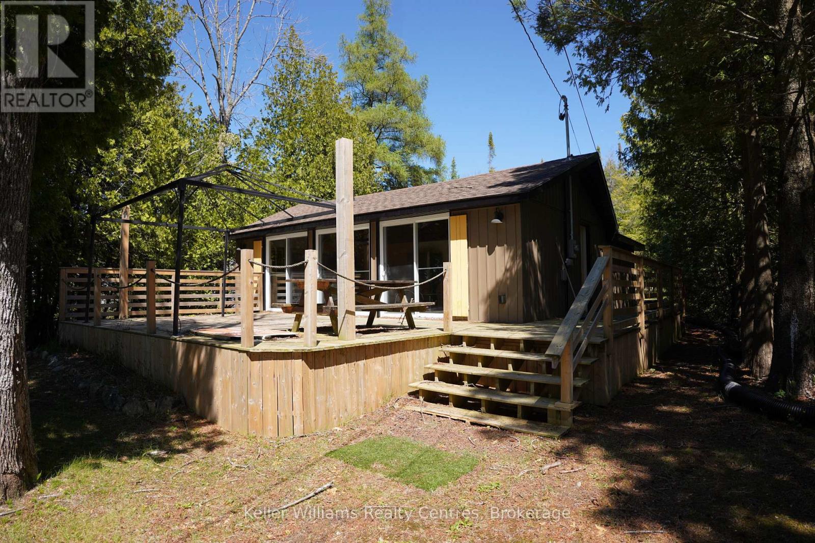77 SHORELINE AVENUE - 1