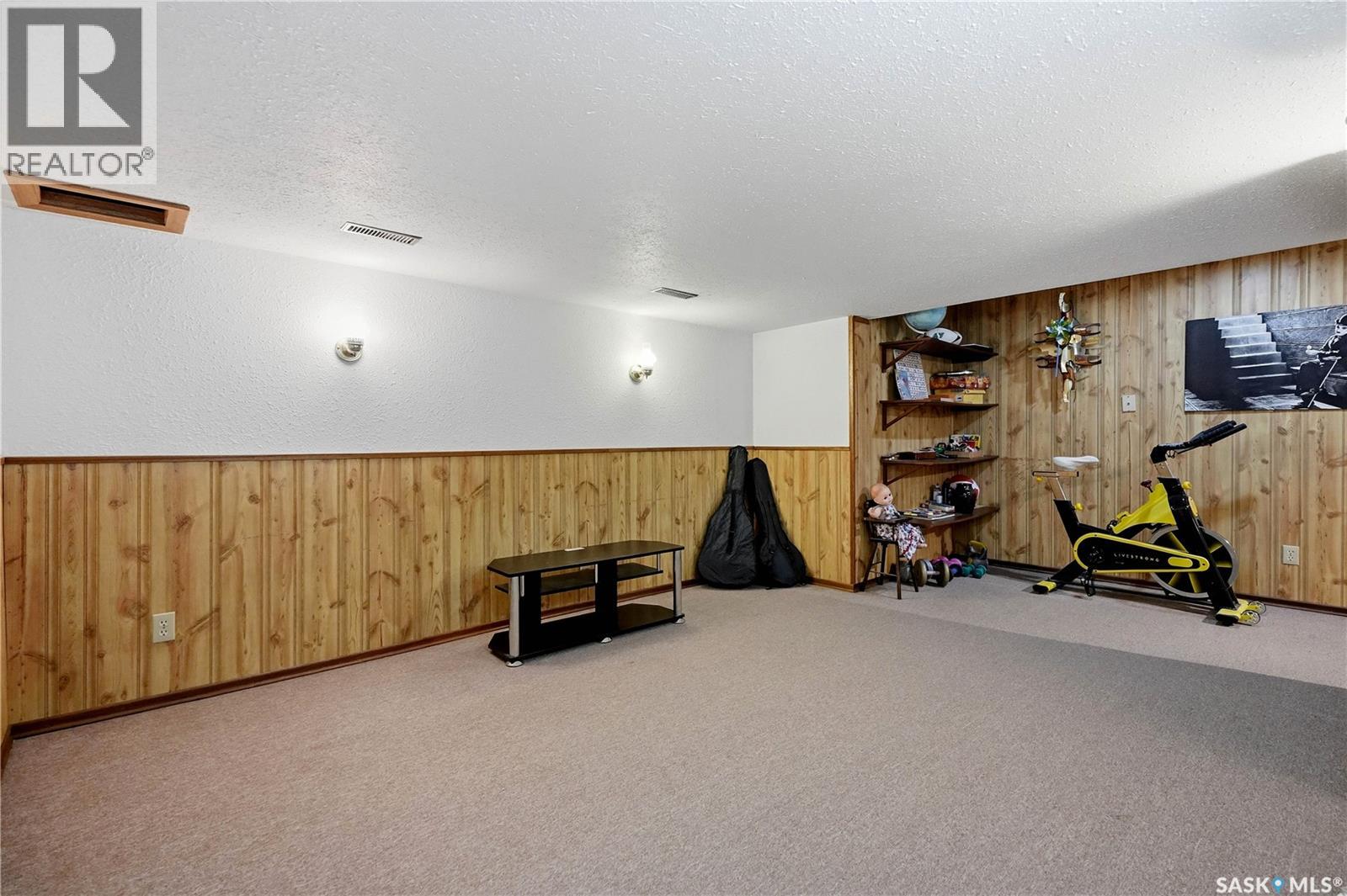 2447 Swayze CRESCENT - 35