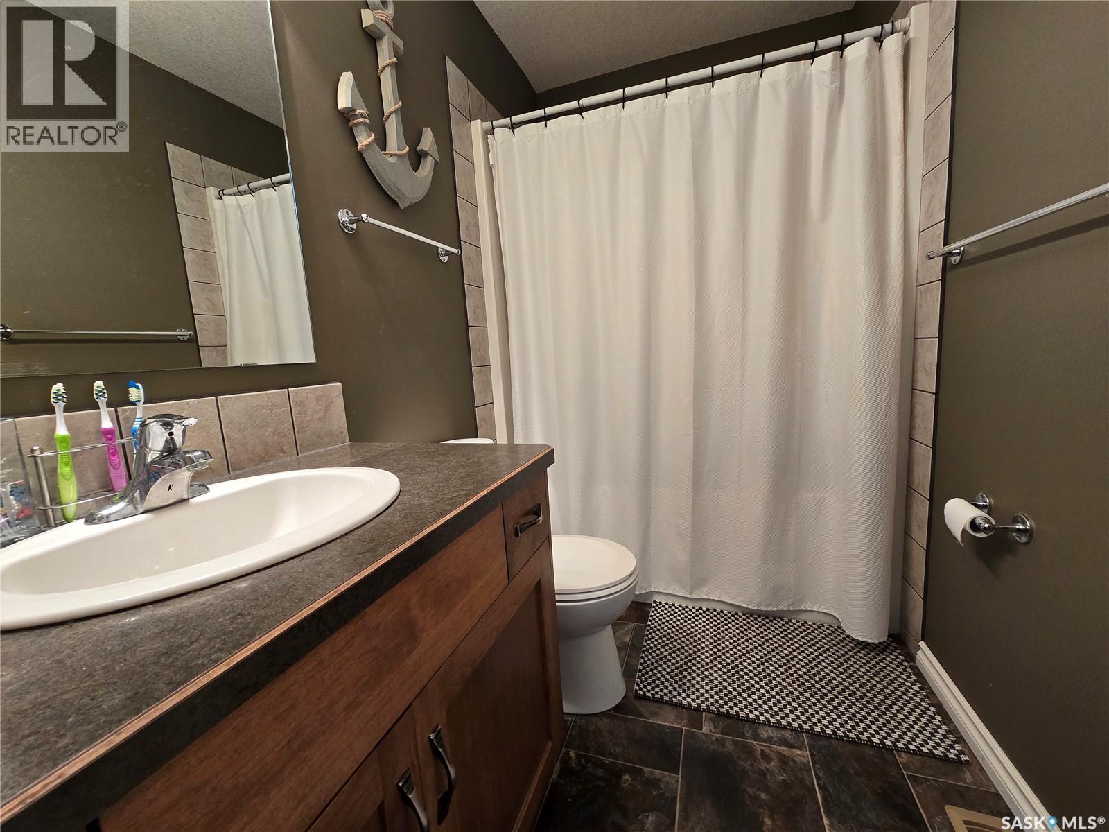 610 BARBER CRESCENT — photo 13