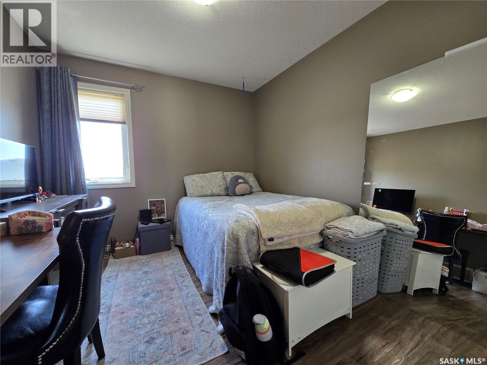 610 BARBER CRESCENT — photo 15