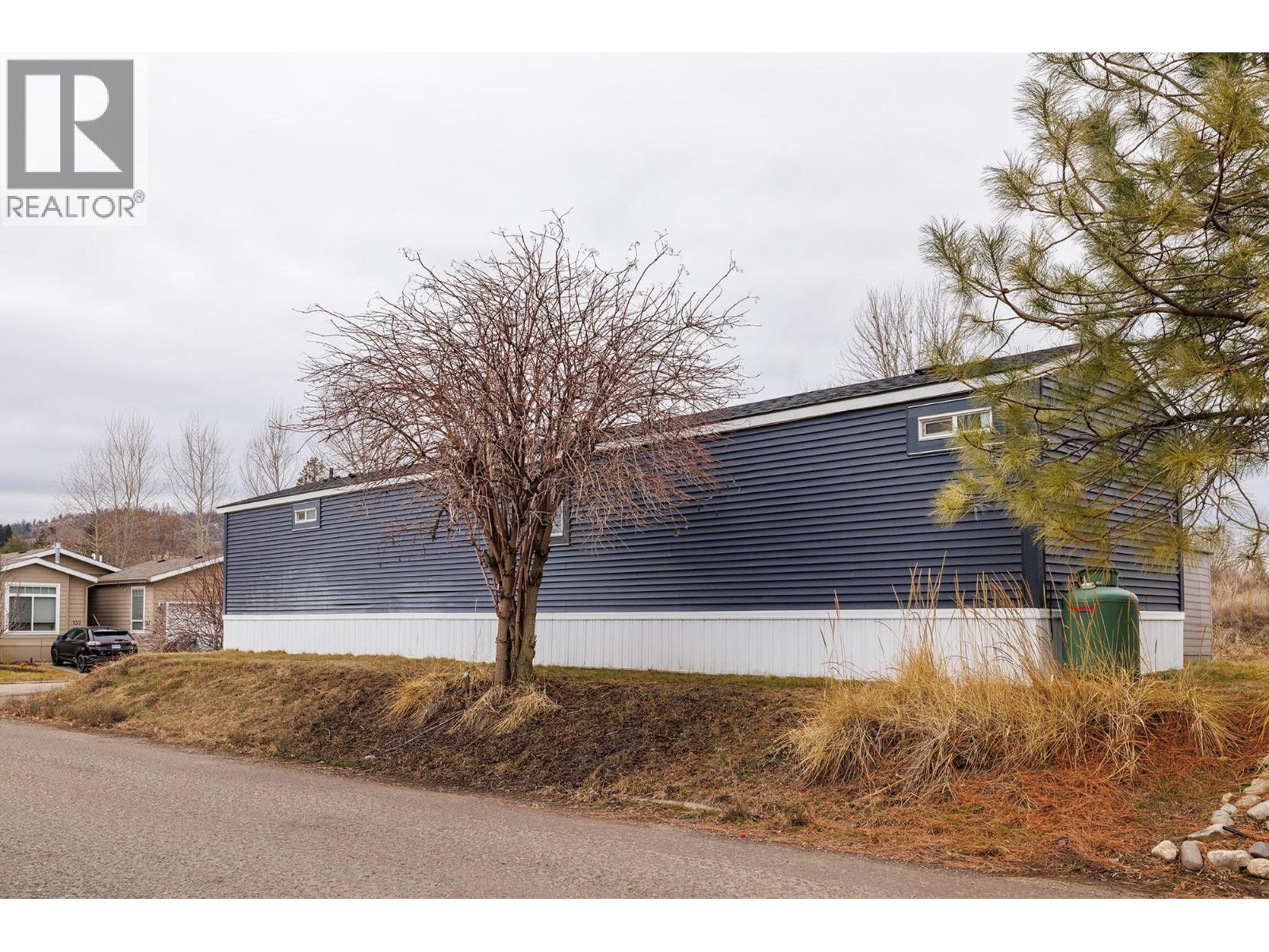 #74 8945 Highway 97 N - 21