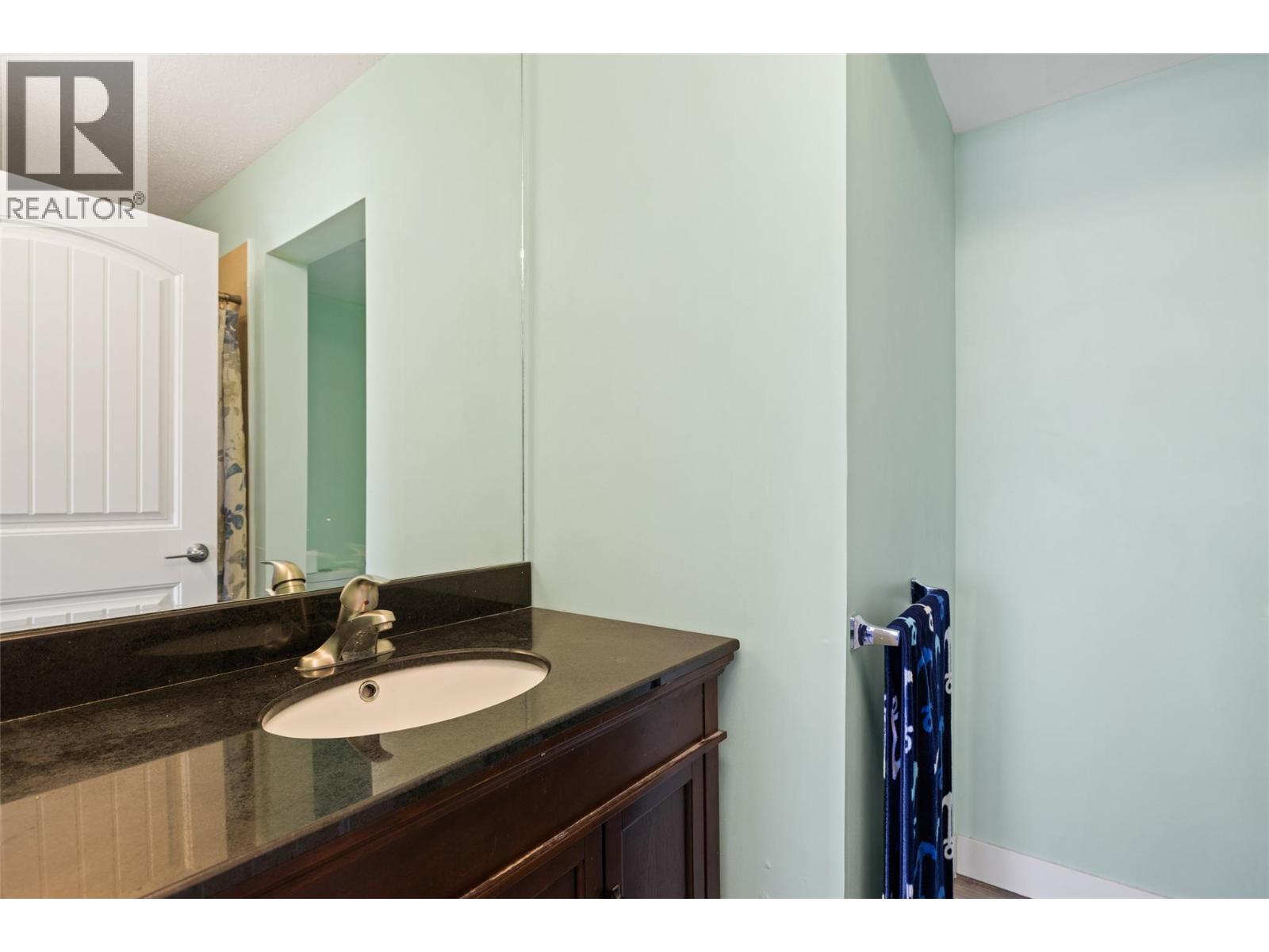 3299 McCulloch Road - 47
