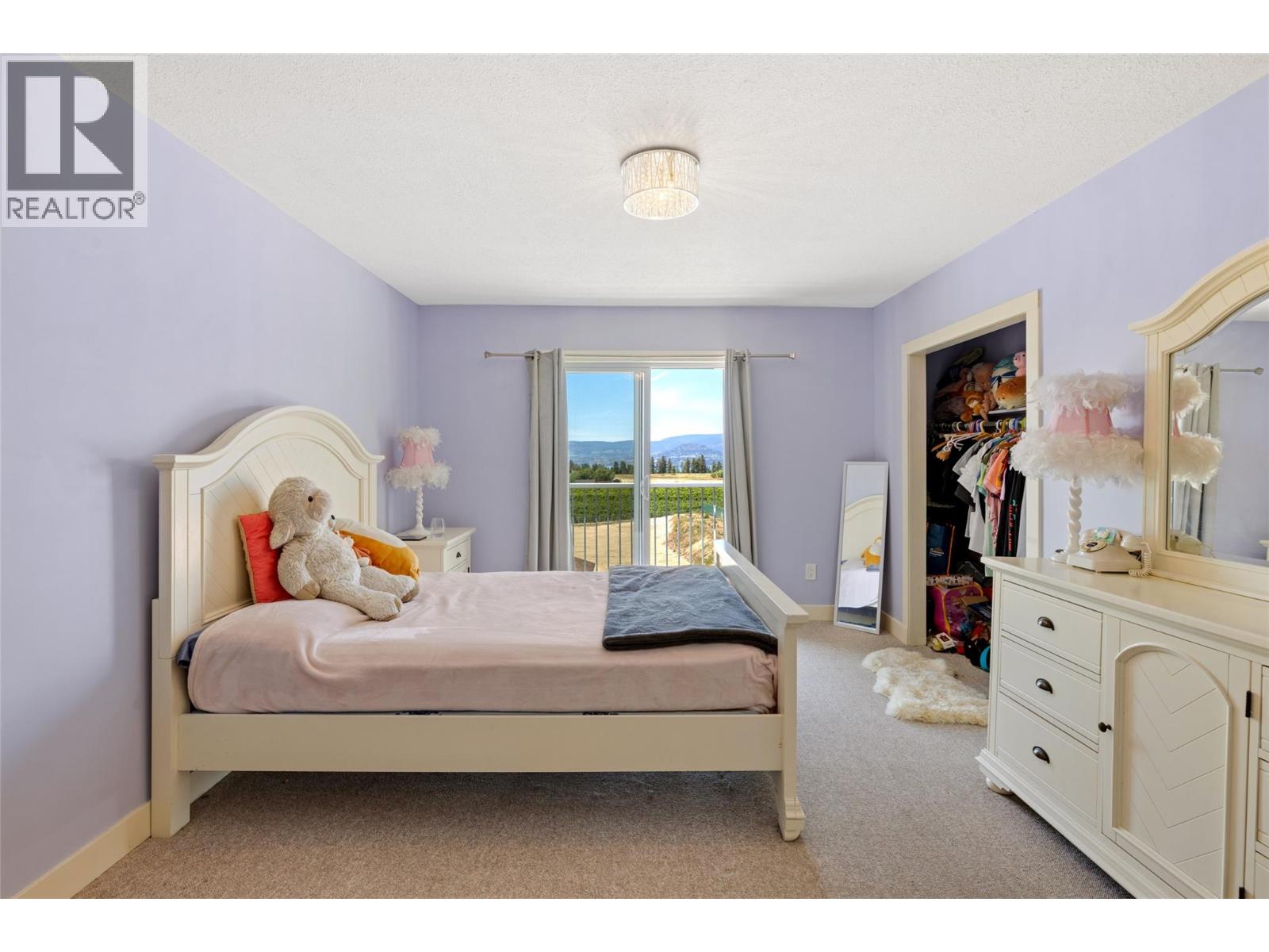 3299 McCulloch Road - 48