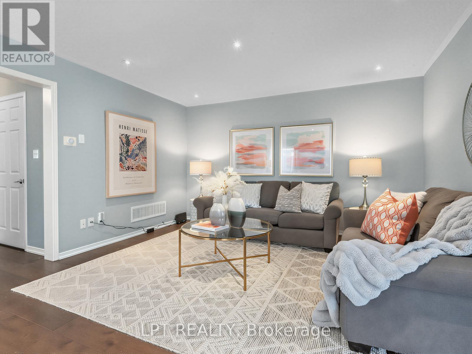 21 AMOS LEHMAN WAY - 12