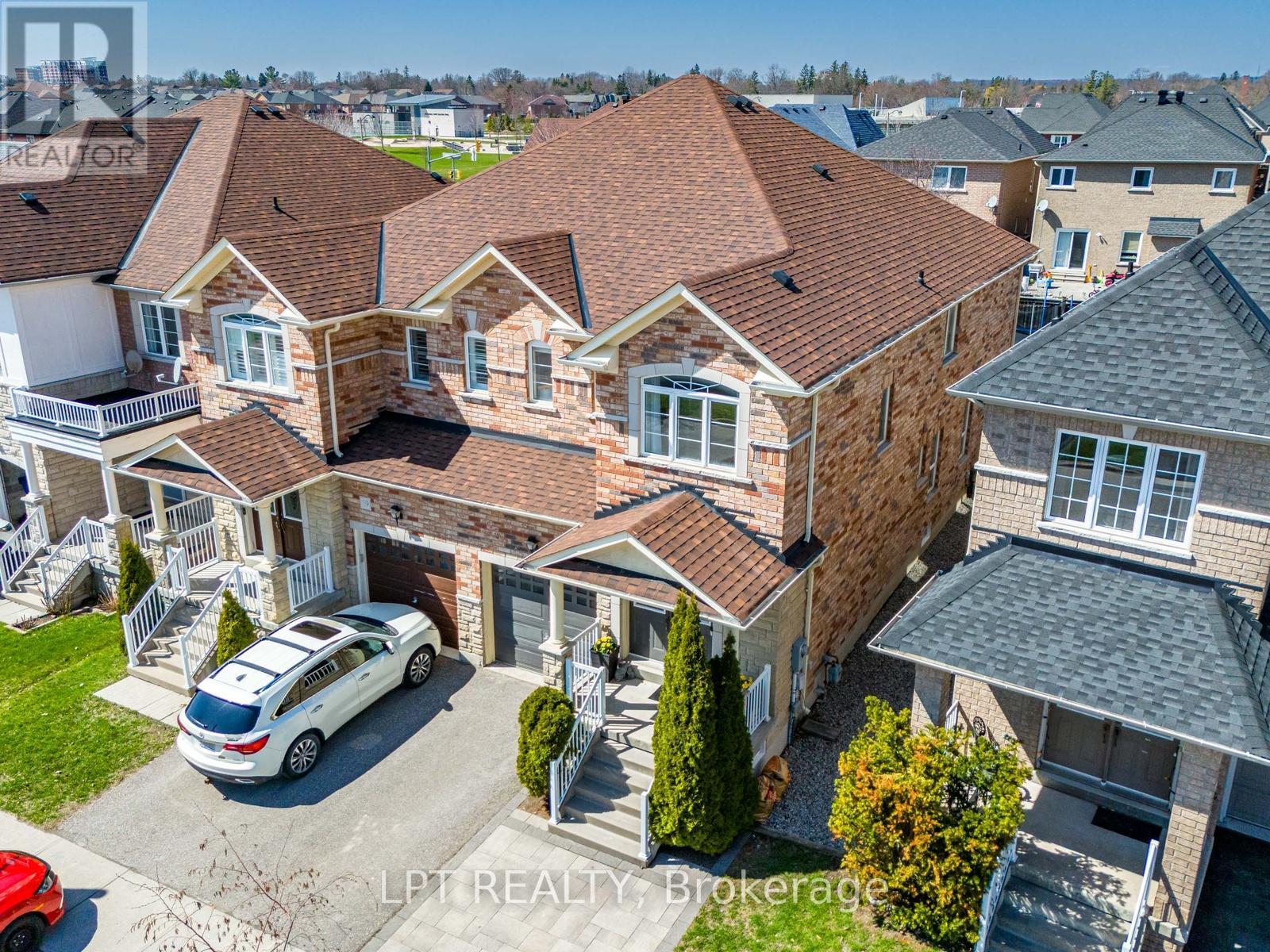 21 AMOS LEHMAN WAY - 33