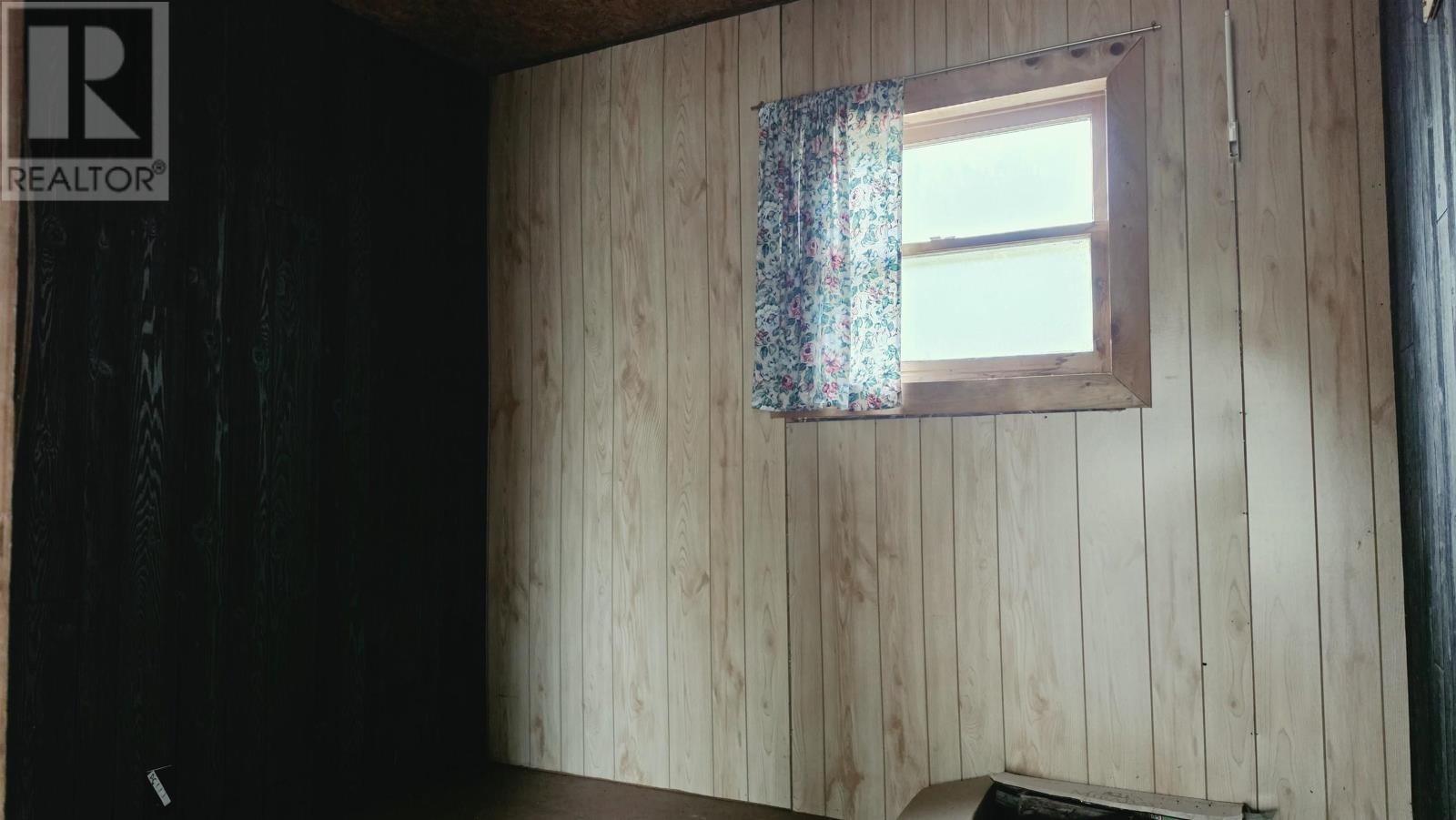105 Evergreen Road - 12