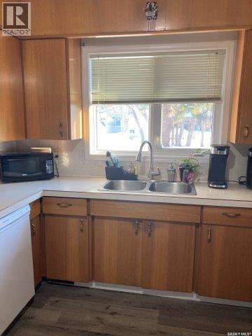 212 Fourth STREET NE - 8