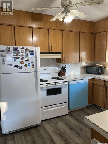 212 Fourth STREET NE - 7