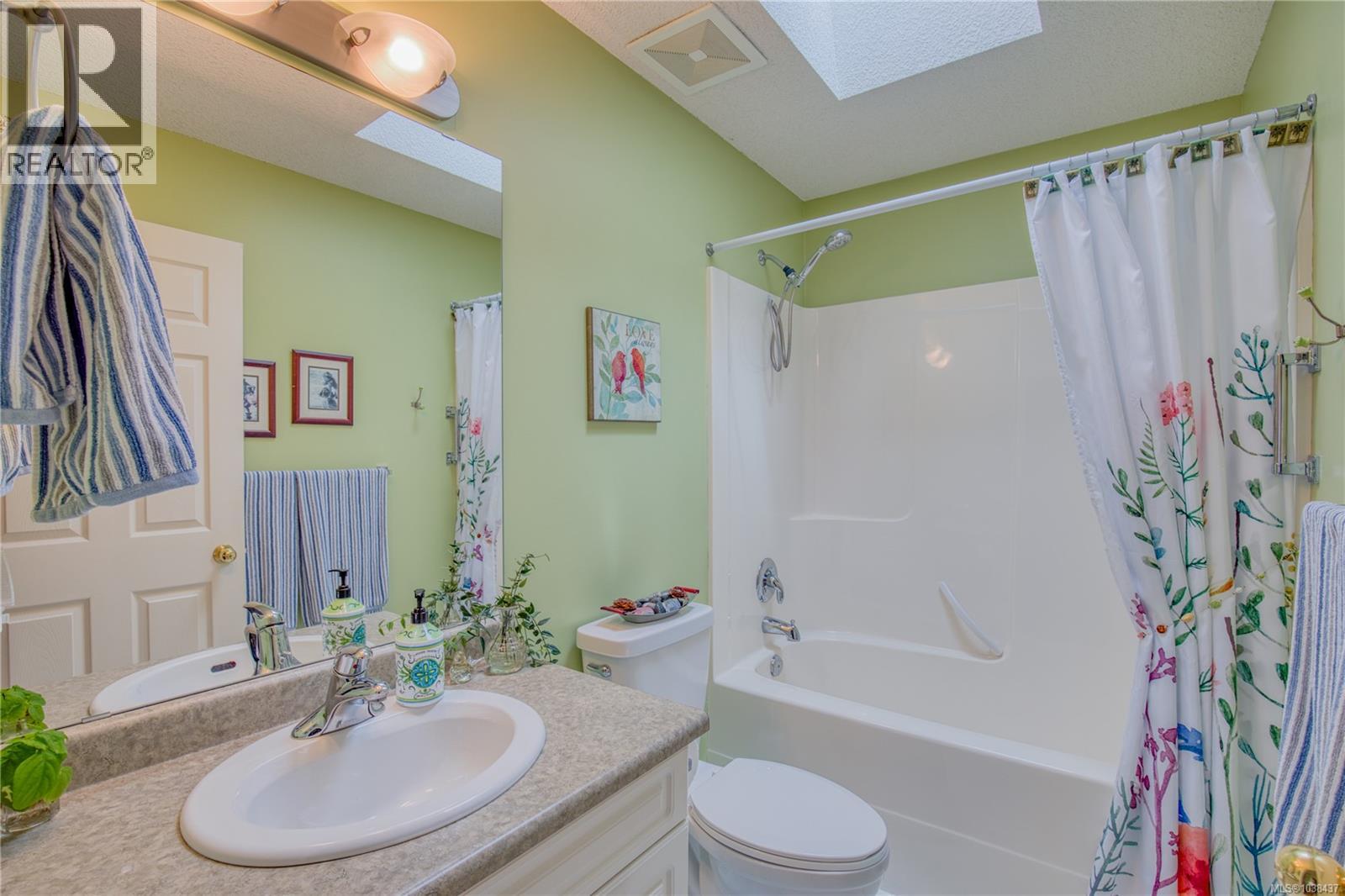 3896 King Arthur Dr - 13