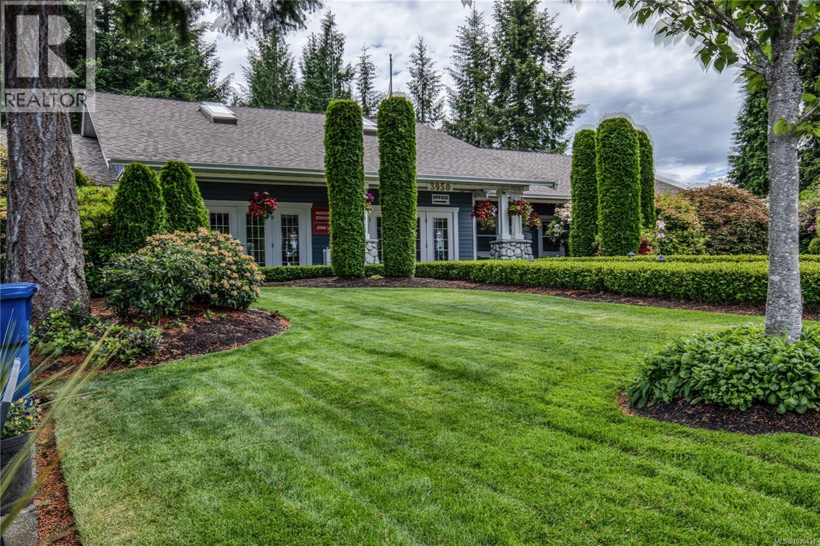 3896 King Arthur Dr - 30