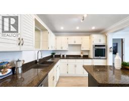 1277 Charter Hill Drive, Coquitlam, BC V3E1P1 Photo 12