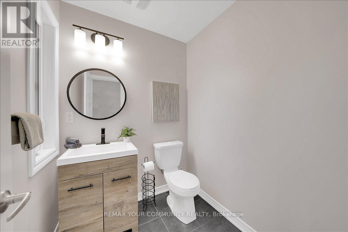 57 STRACHAN TRAIL - 8