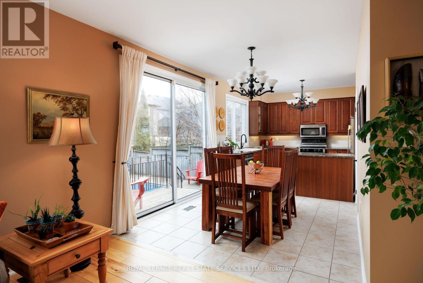 1392 PINECLIFF ROAD - 13