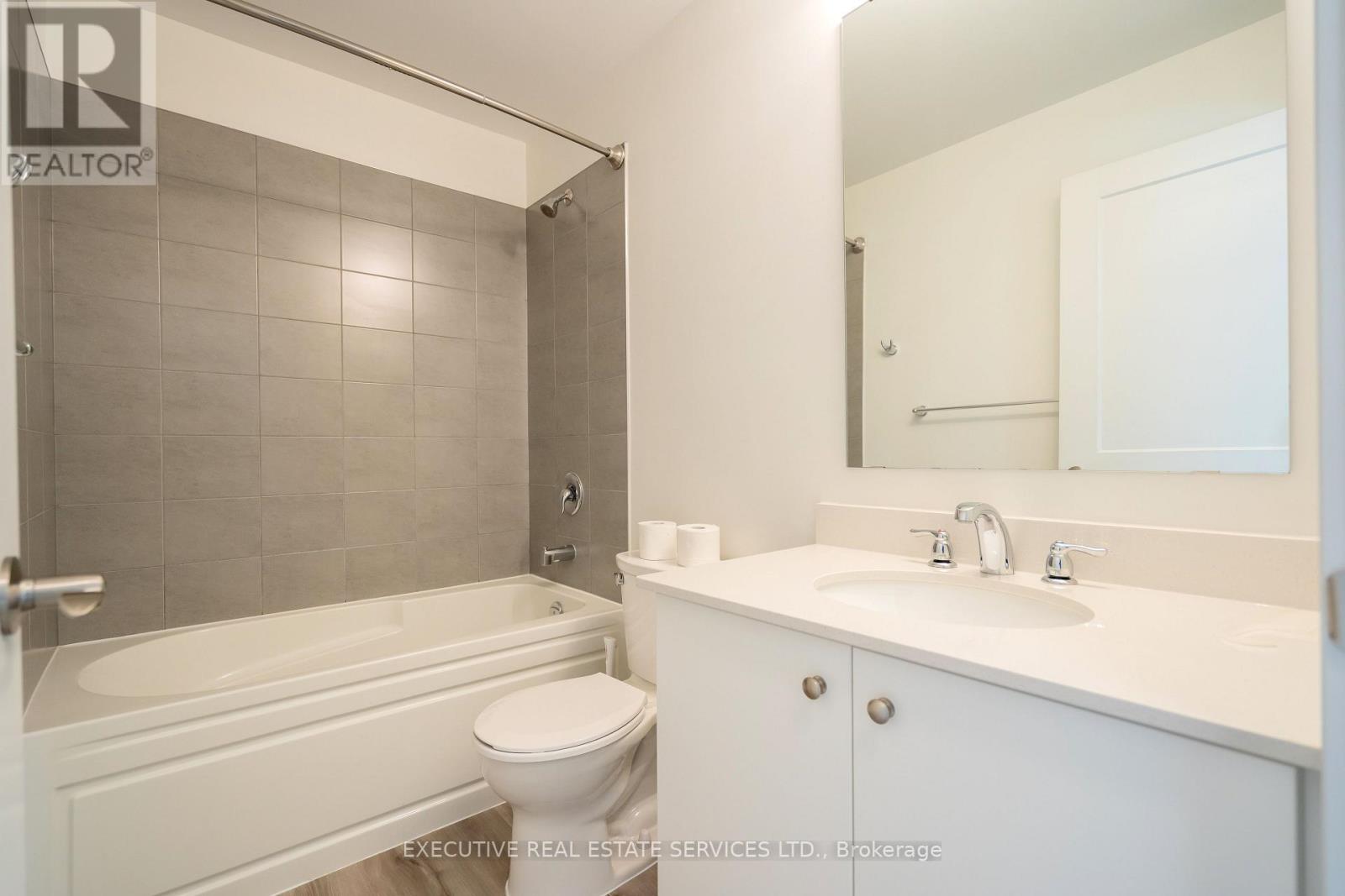#322 251 NORTHFIELD DRIVE E - 18