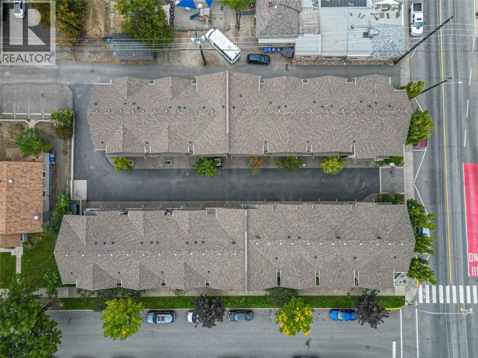 #10 576 NICOLA Street - 34