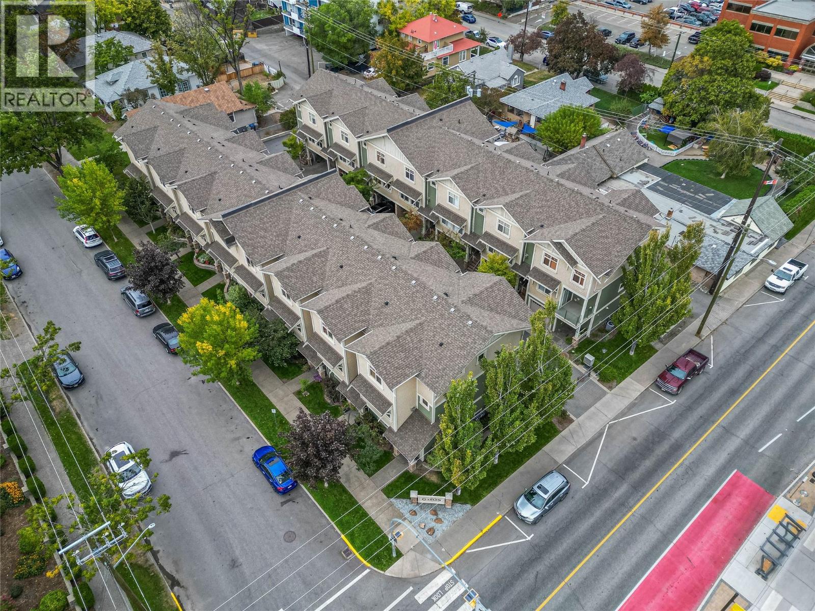 #10 576 NICOLA Street - 30