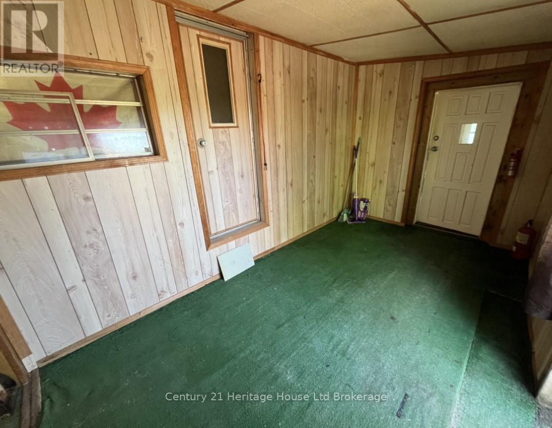 5 HILLCREST - 596101 OXFORD 59 HIGHWAY - 5