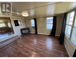 5 Hillcrest - 596101 Oxford 59 Highway, East Zorra Tavistock, ON N4S7W1 Photo 8