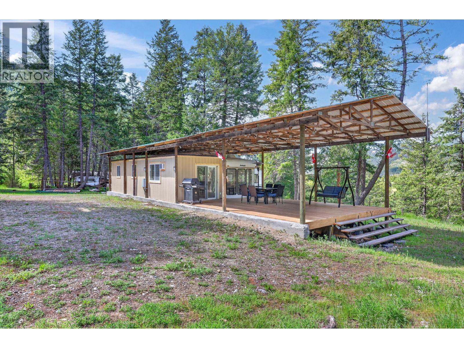 3295 Fiva Creek Road - main photo