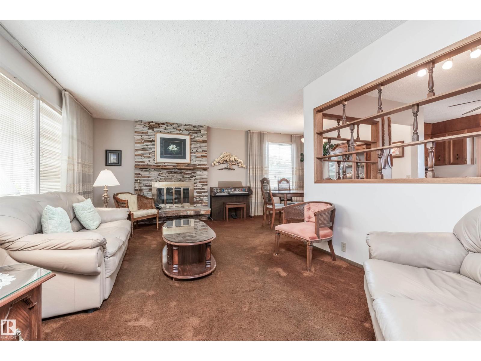 15811 119 ST NW - 4