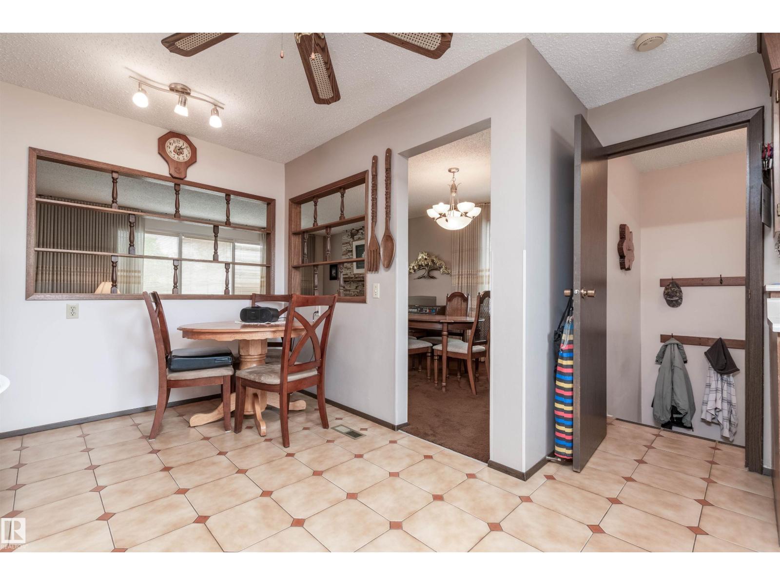 15811 119 ST NW - 13