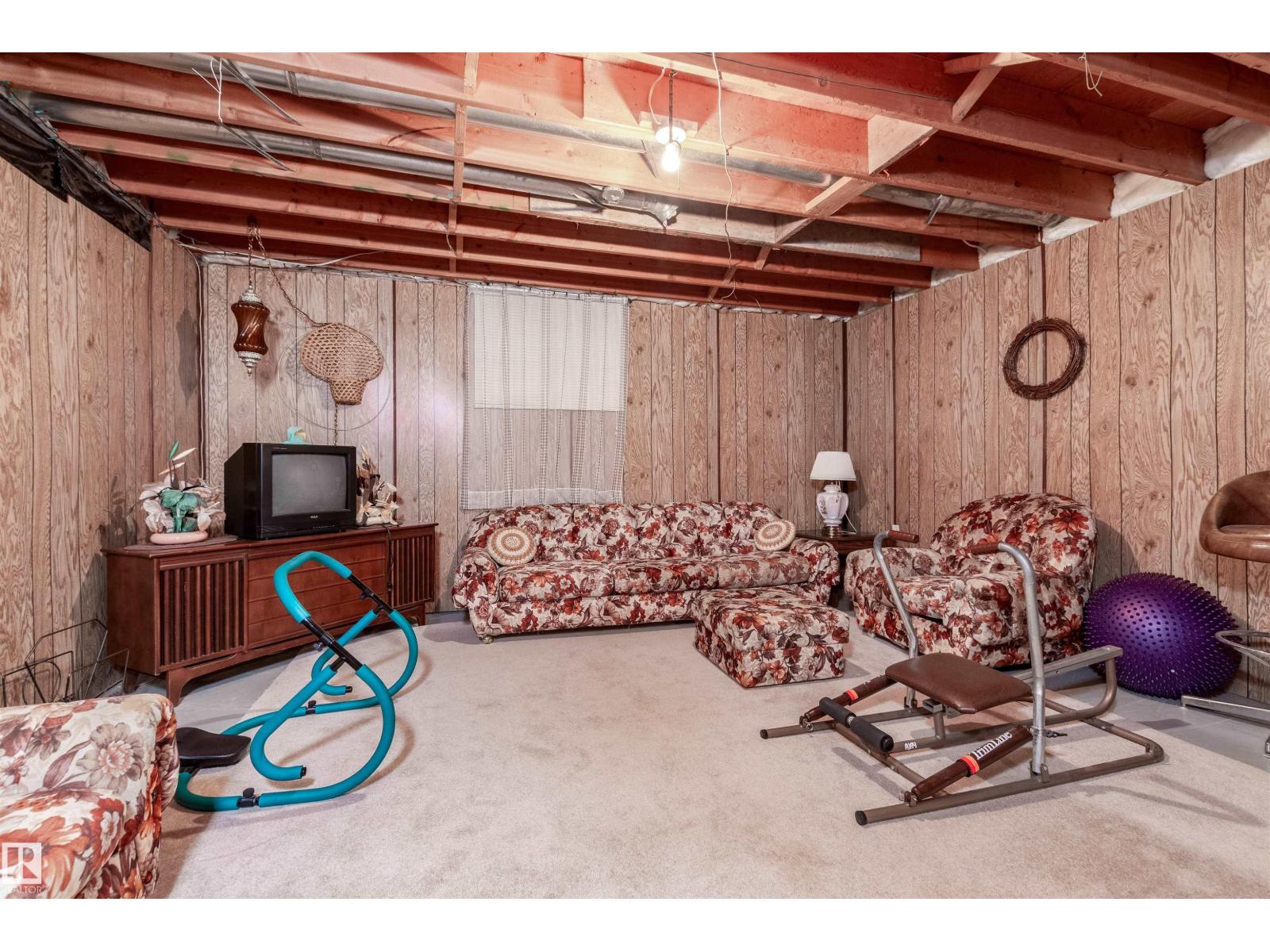 15811 119 ST NW - 24