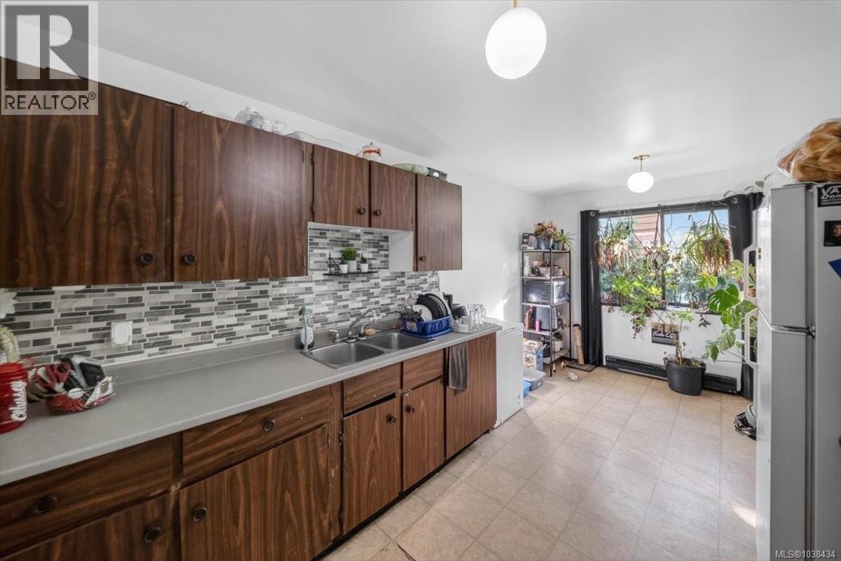 891 Admirals Rd - 15