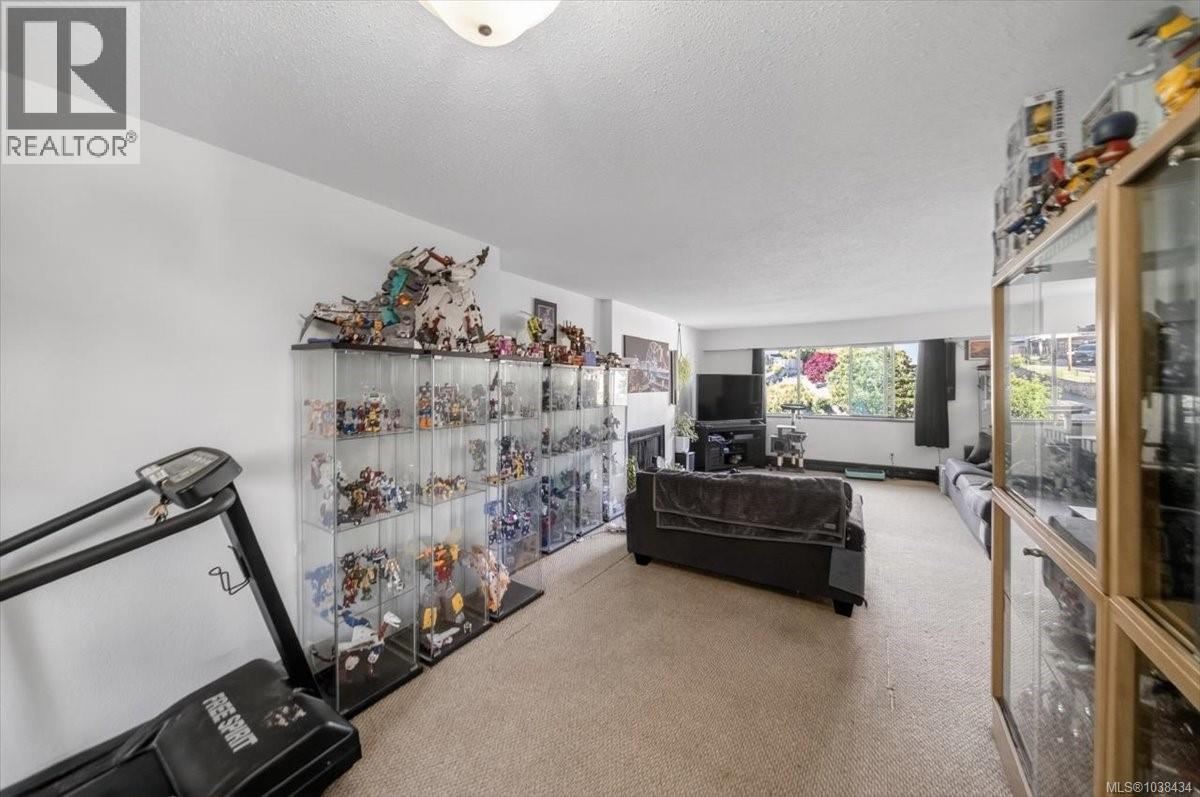 891 Admirals Rd - 21