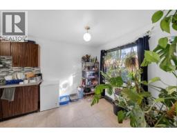 891 Admirals Rd, Esquimalt, BC V9A2P1 Photo 18