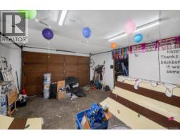 891 Admirals Rd, Esquimalt, BC V9A2P1 Photo 34