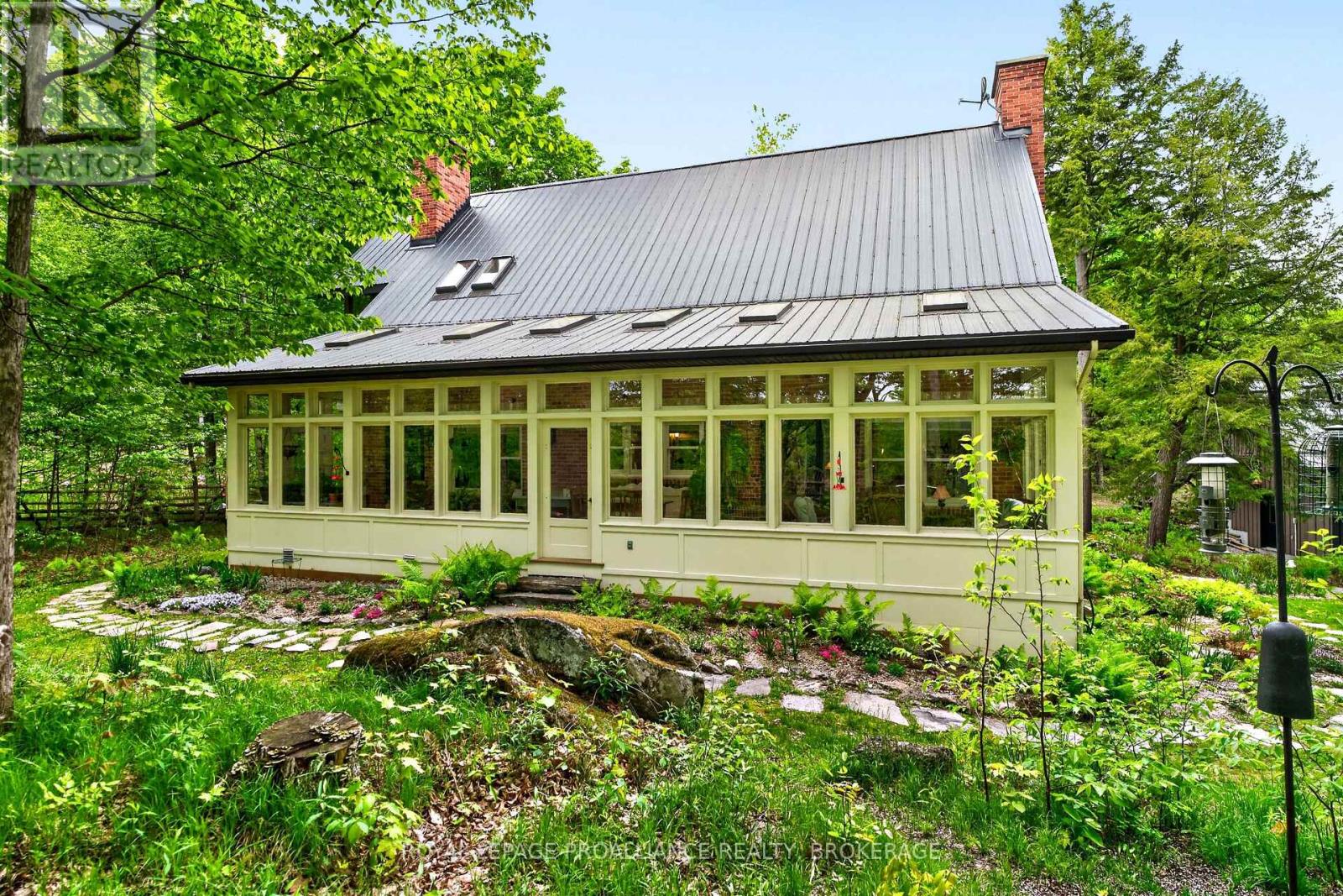 1203 BYGROVE LANE - 10