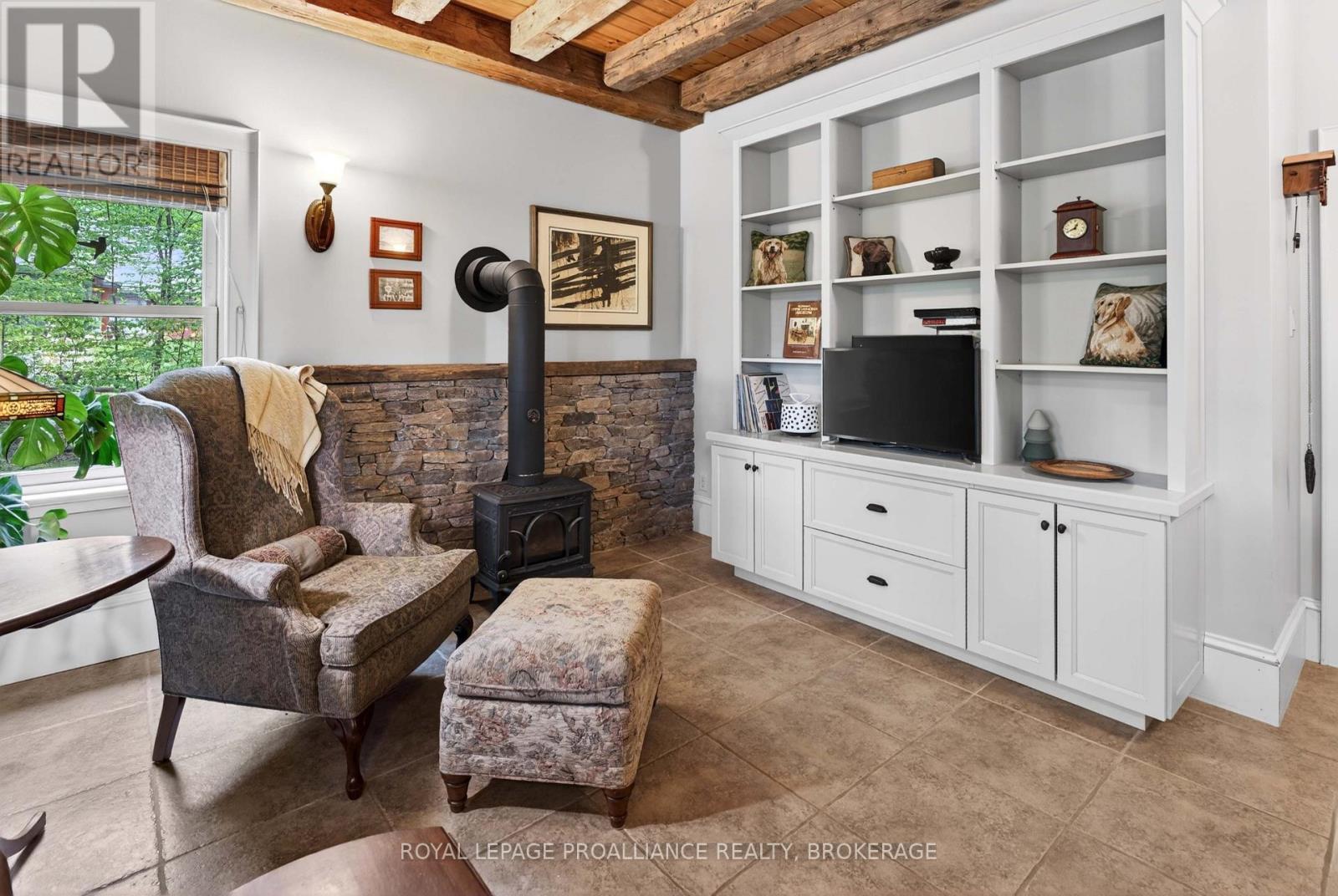 1203 BYGROVE LANE - 37