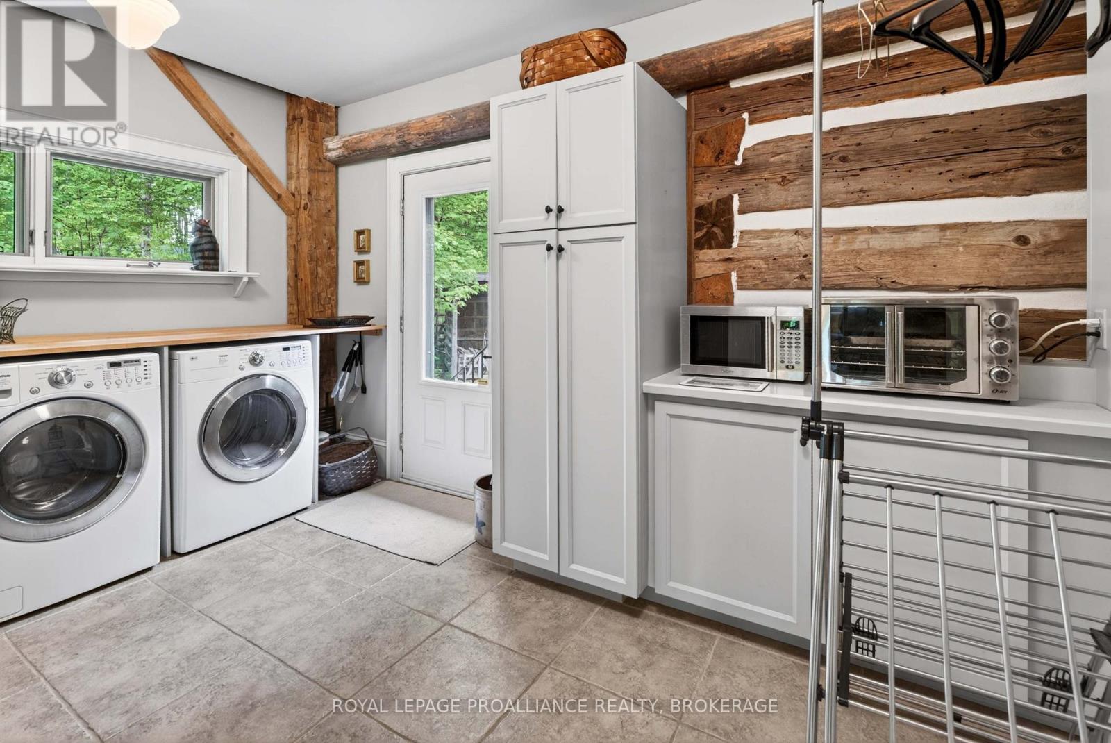 1203 BYGROVE LANE - 38
