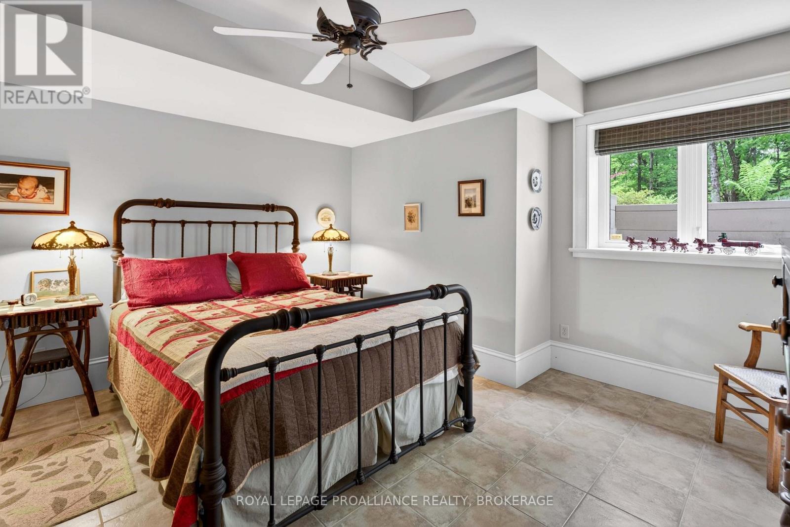 1203 BYGROVE LANE - 47