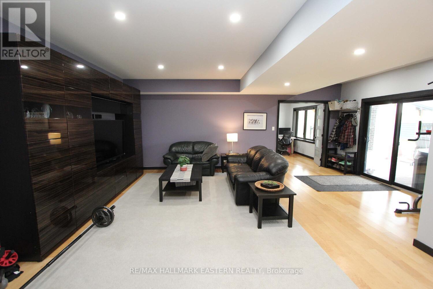 1483 WEBSTER ROAD - Image 33