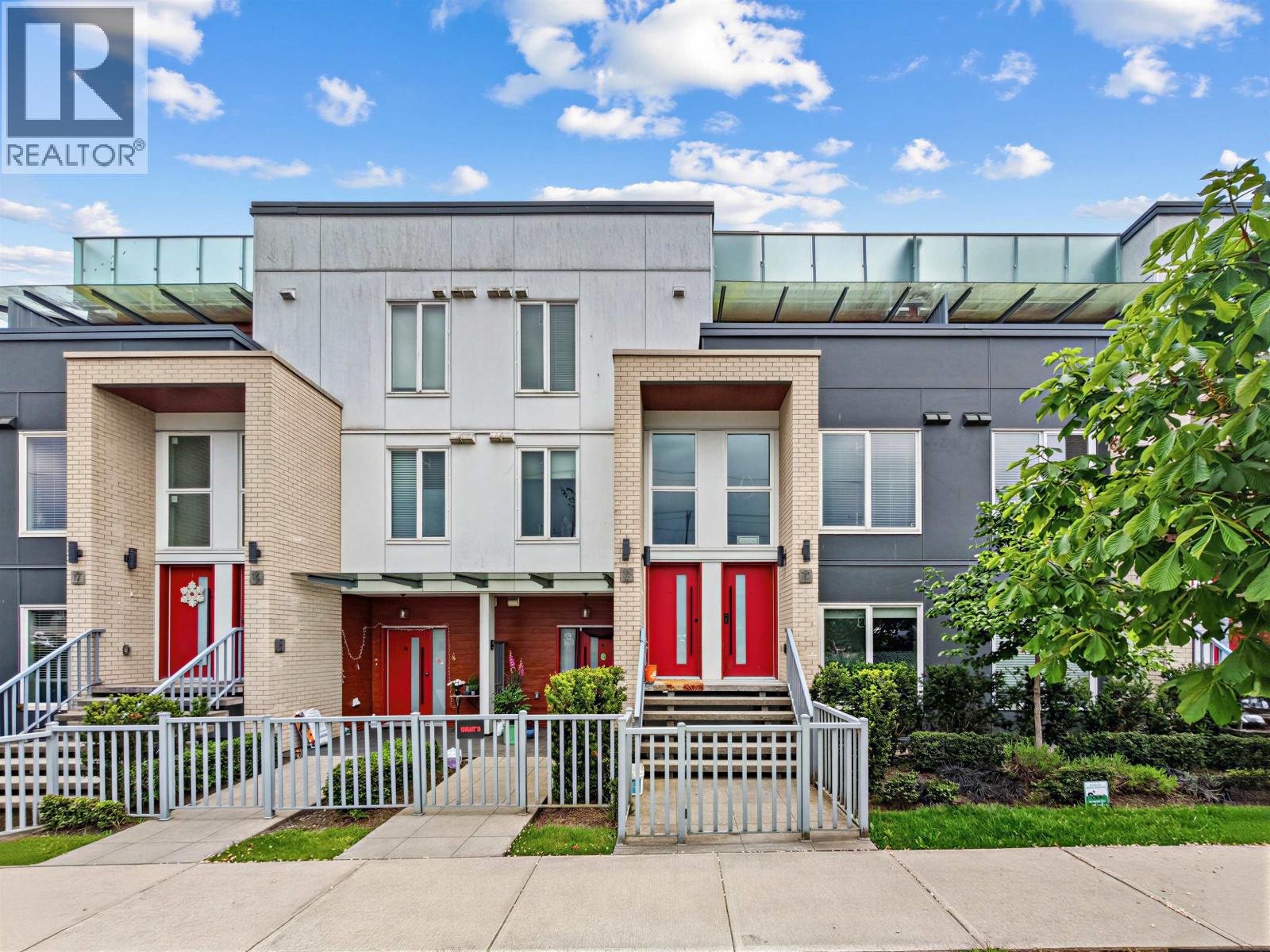 15 6288 BERESFORD STREET, Burnaby
