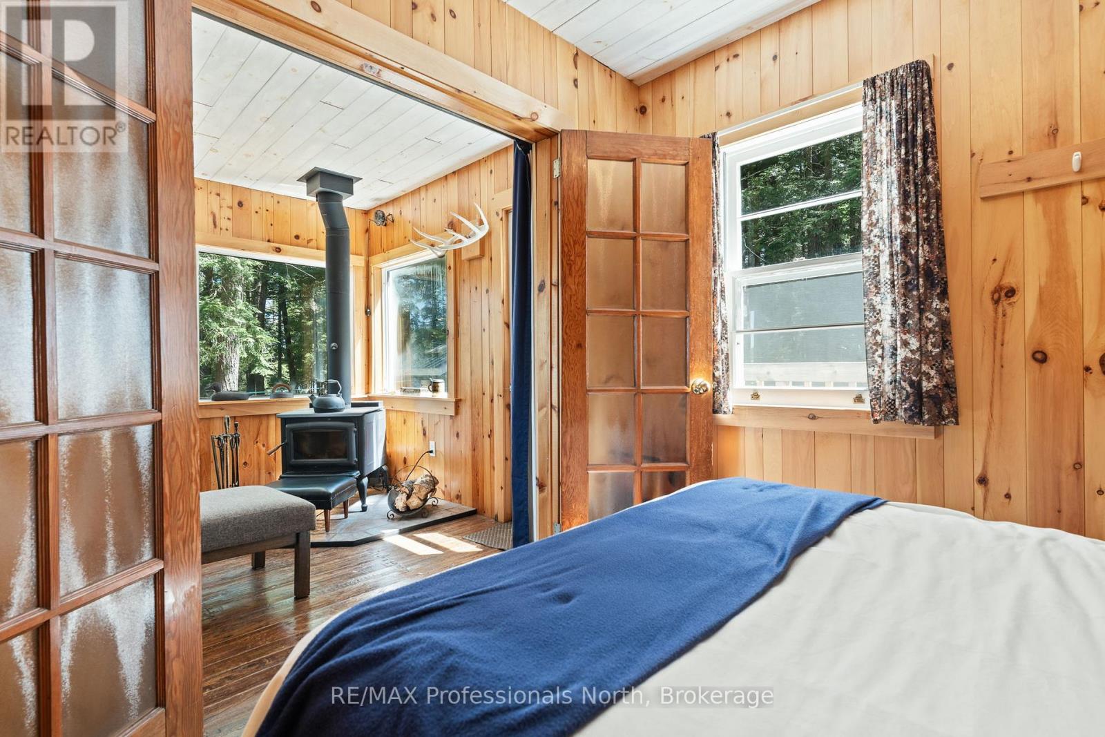 54261 BIG HAWK EAST SHORE - 10