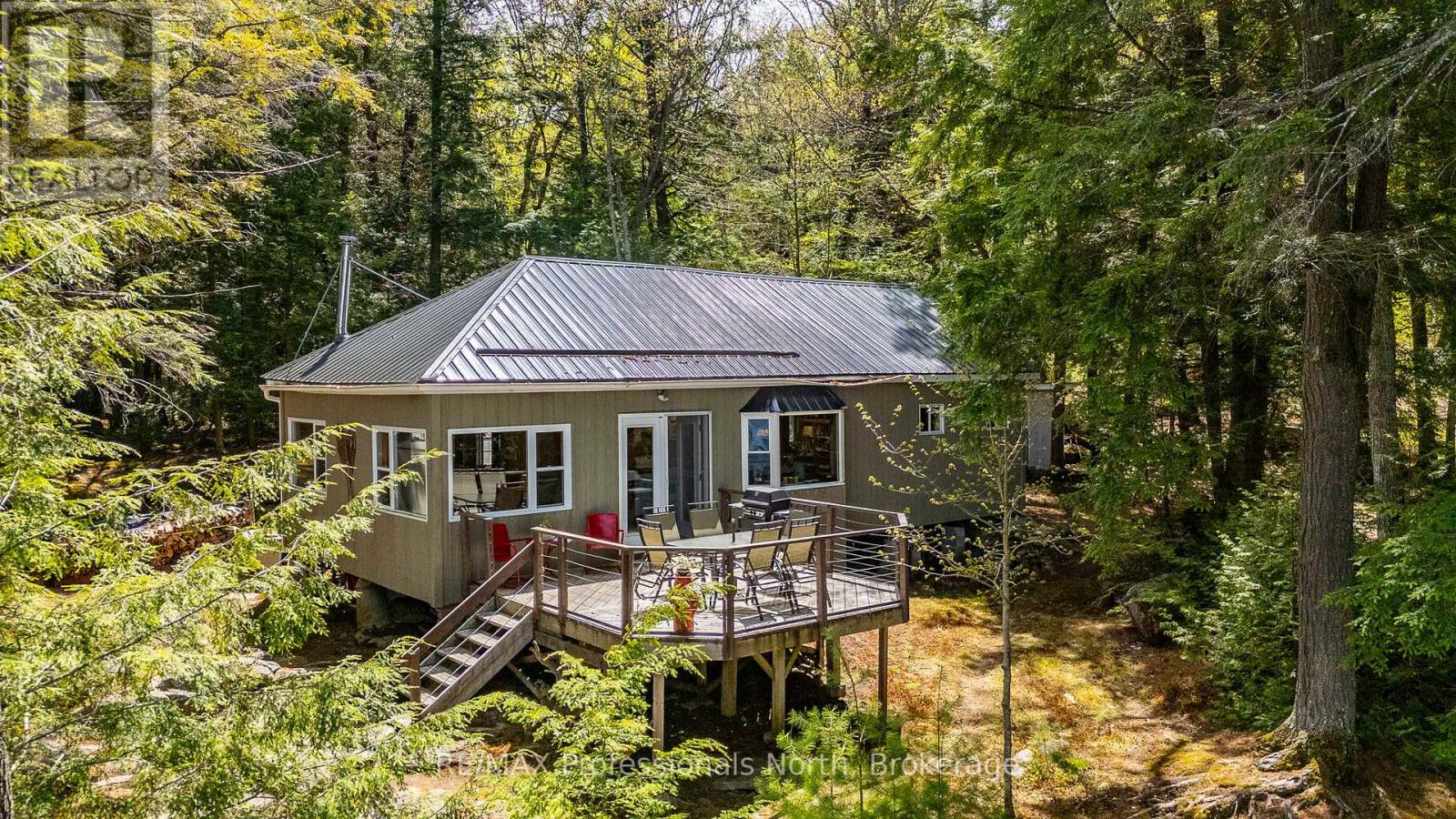 54261 BIG HAWK EAST SHORE - Image 2
