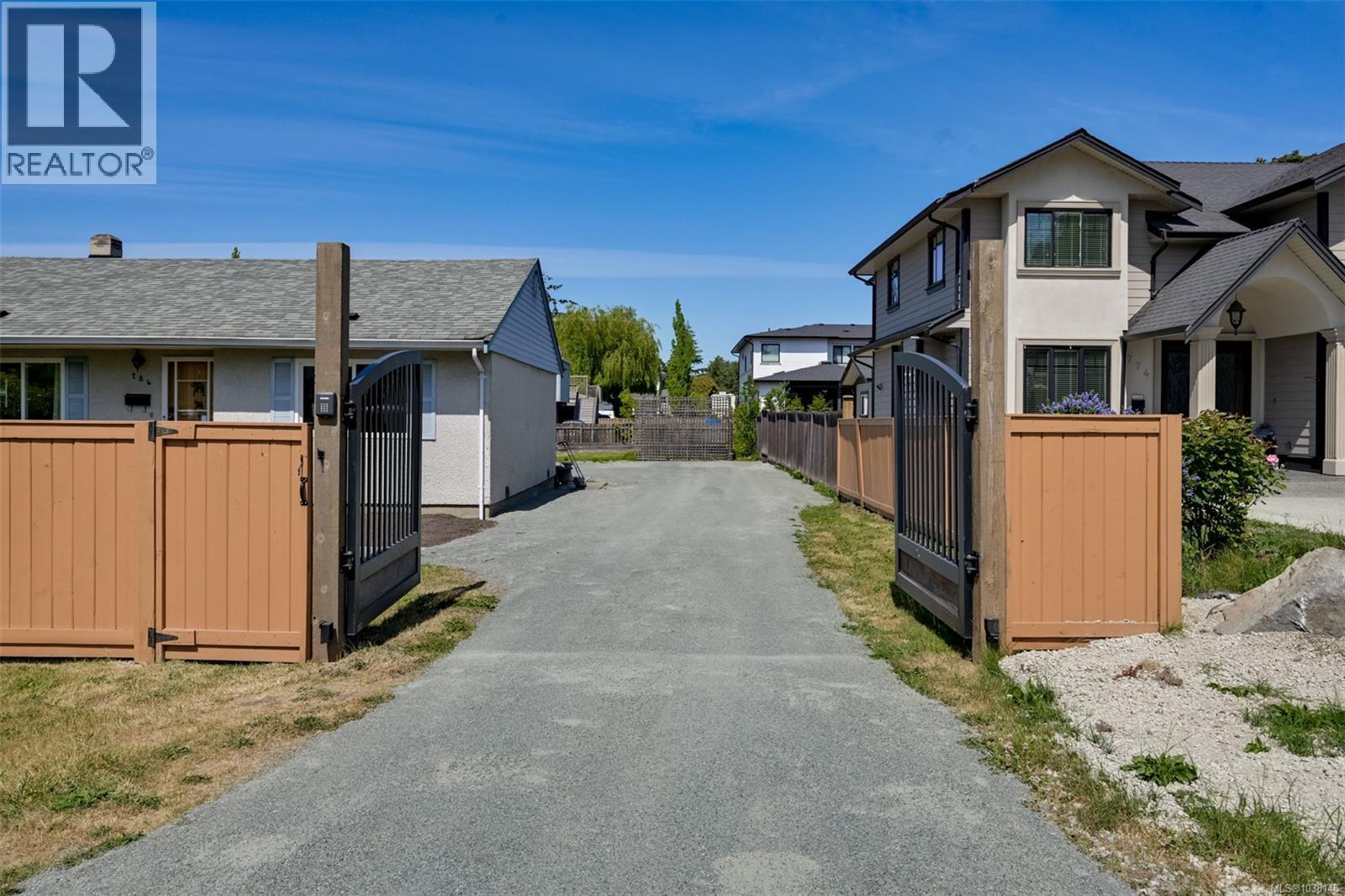 784 Snowdrop Ave - Image 3