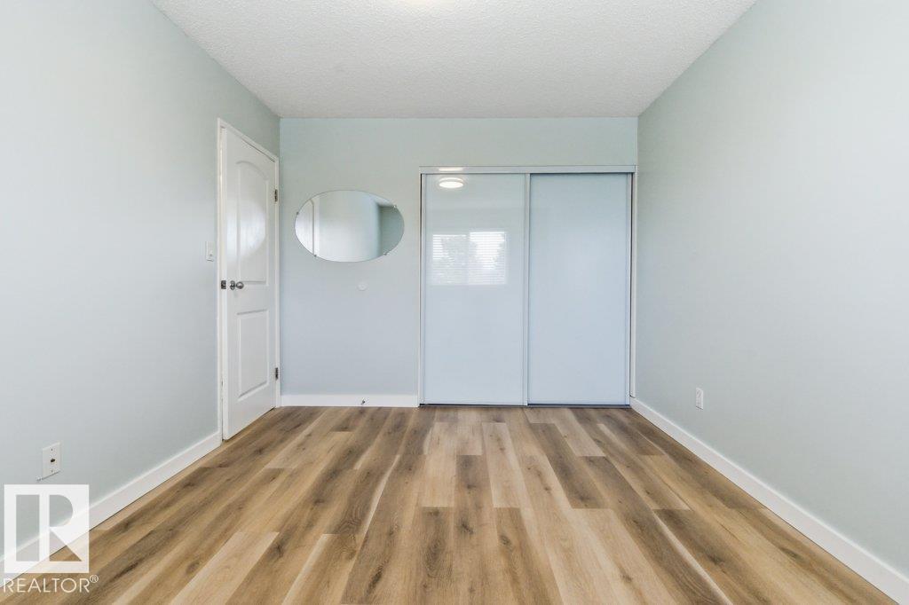 13279 47 ST NW - 21