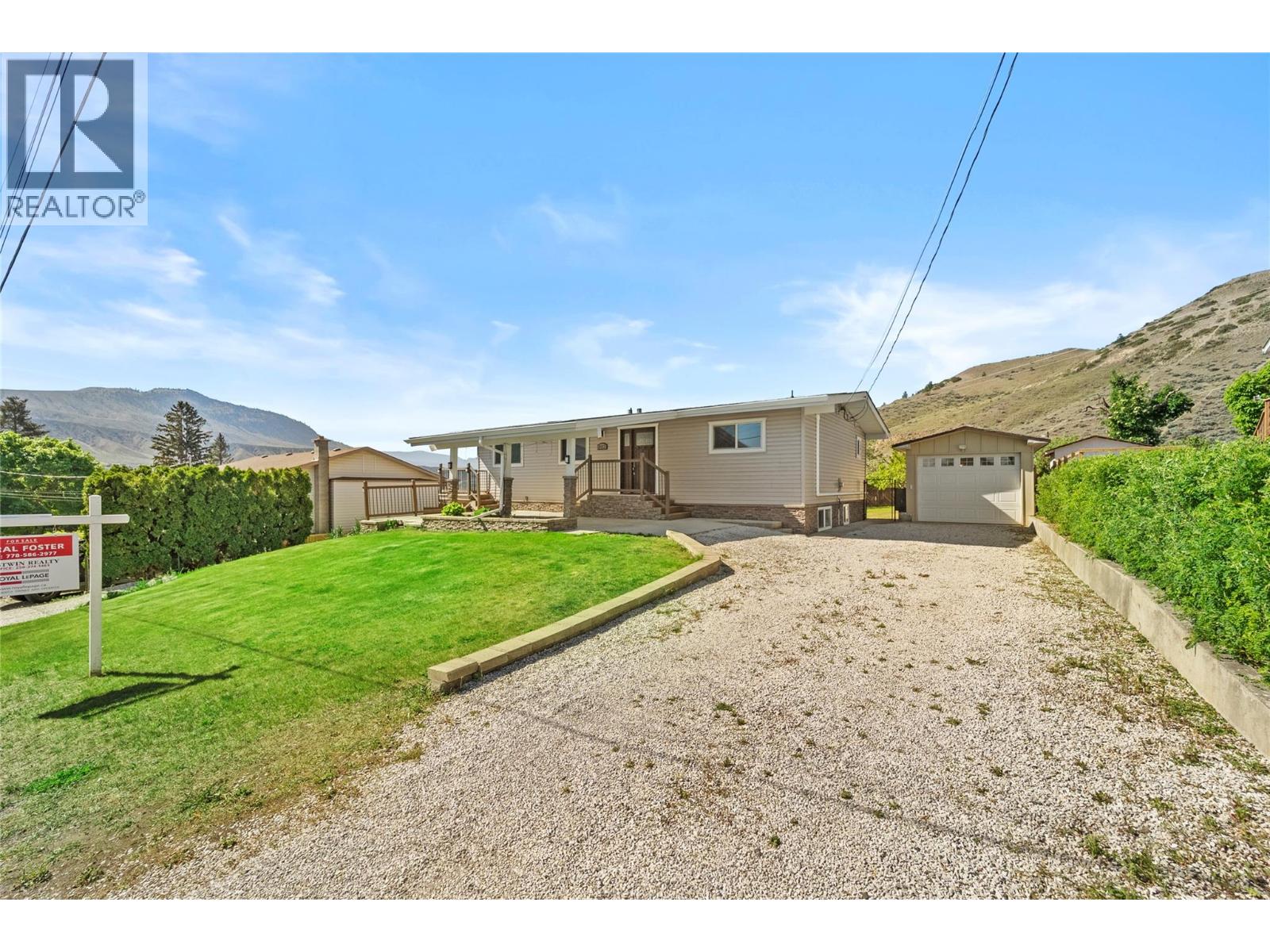 803 Cariboo Crescent - 43
