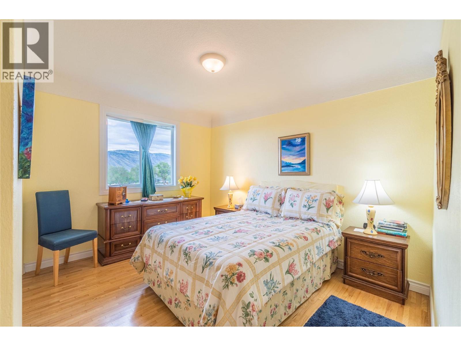 718 FRASER Crescent - 10