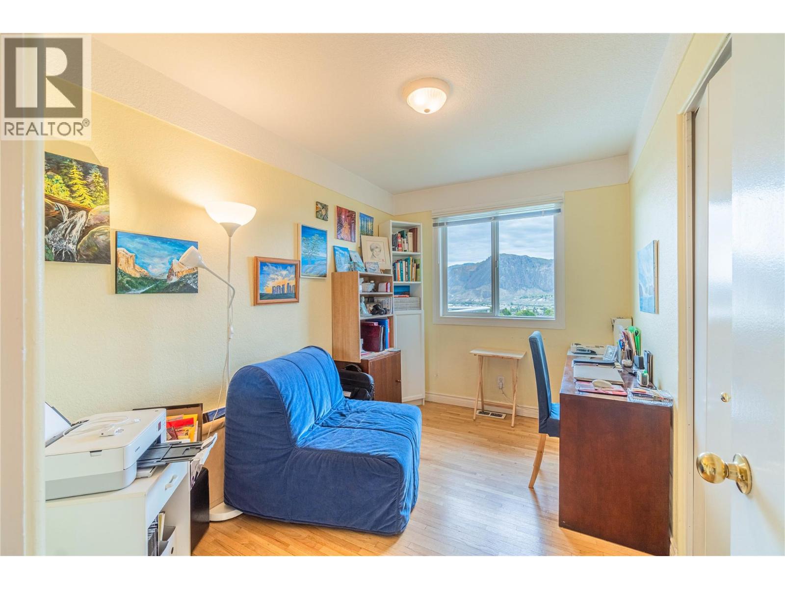 718 FRASER Crescent - 11