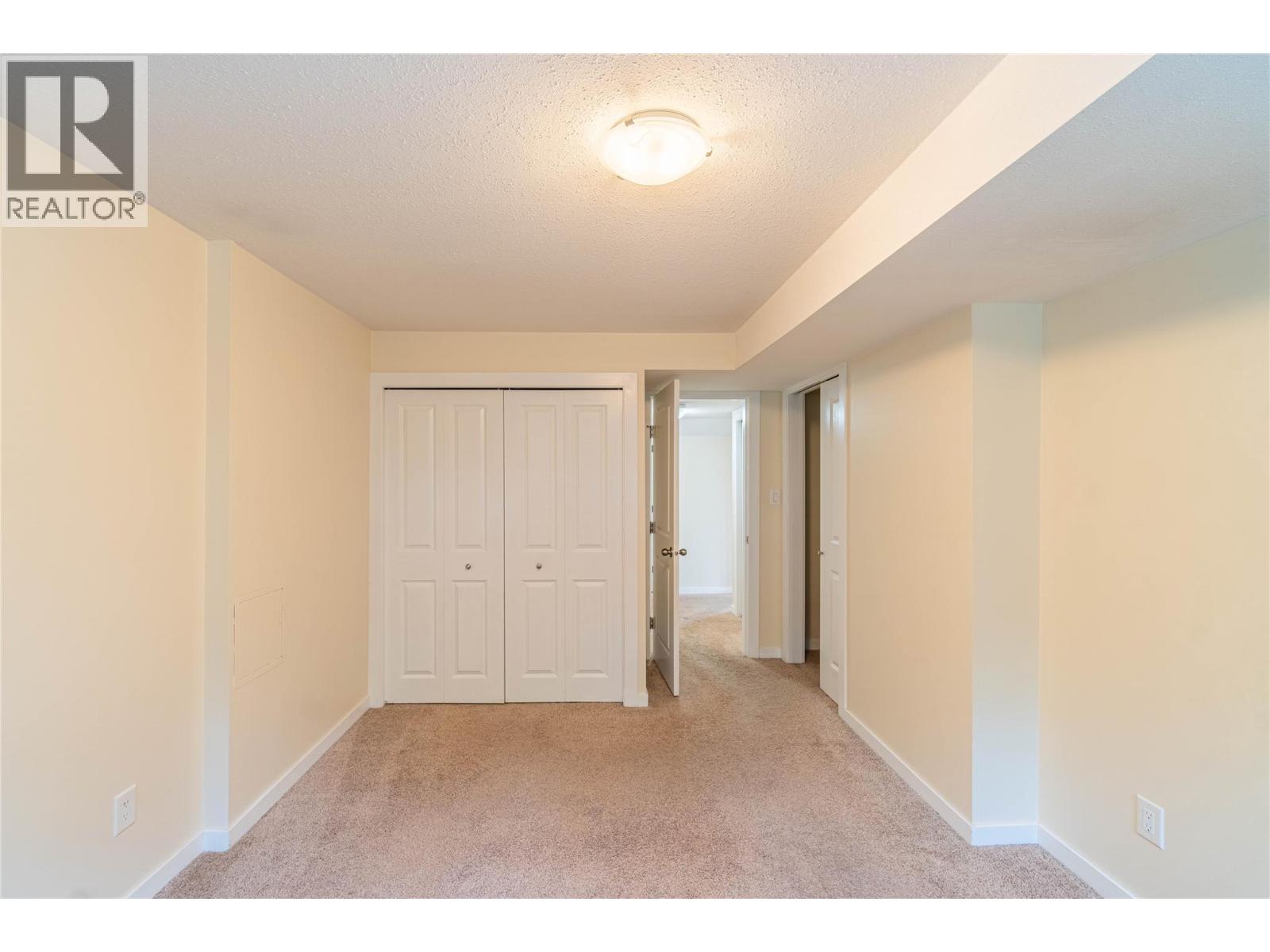 718 FRASER Crescent - 29