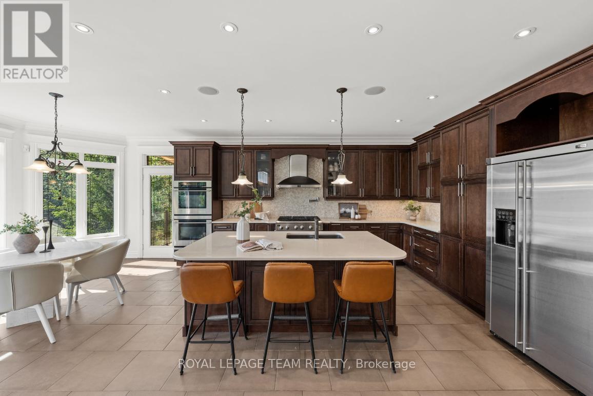 6043 KNIGHTS DRIVE - 9