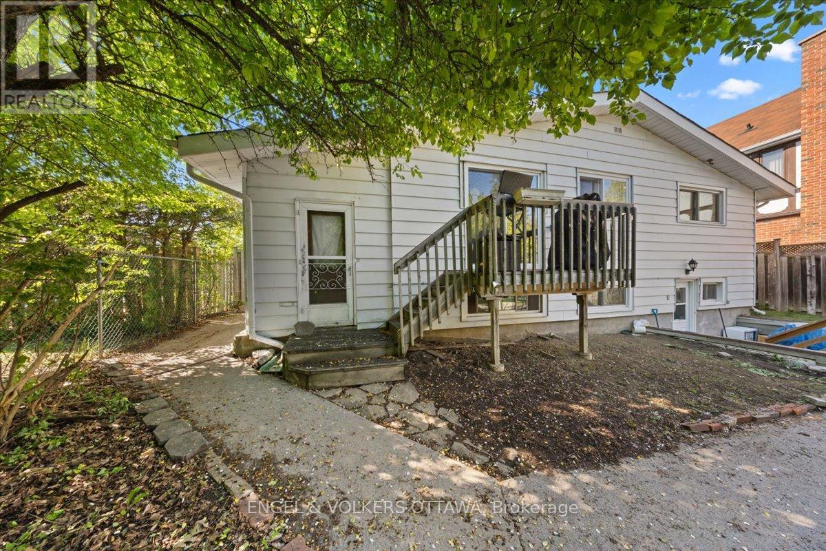 1712 ST. BARBARA STREET - 38
