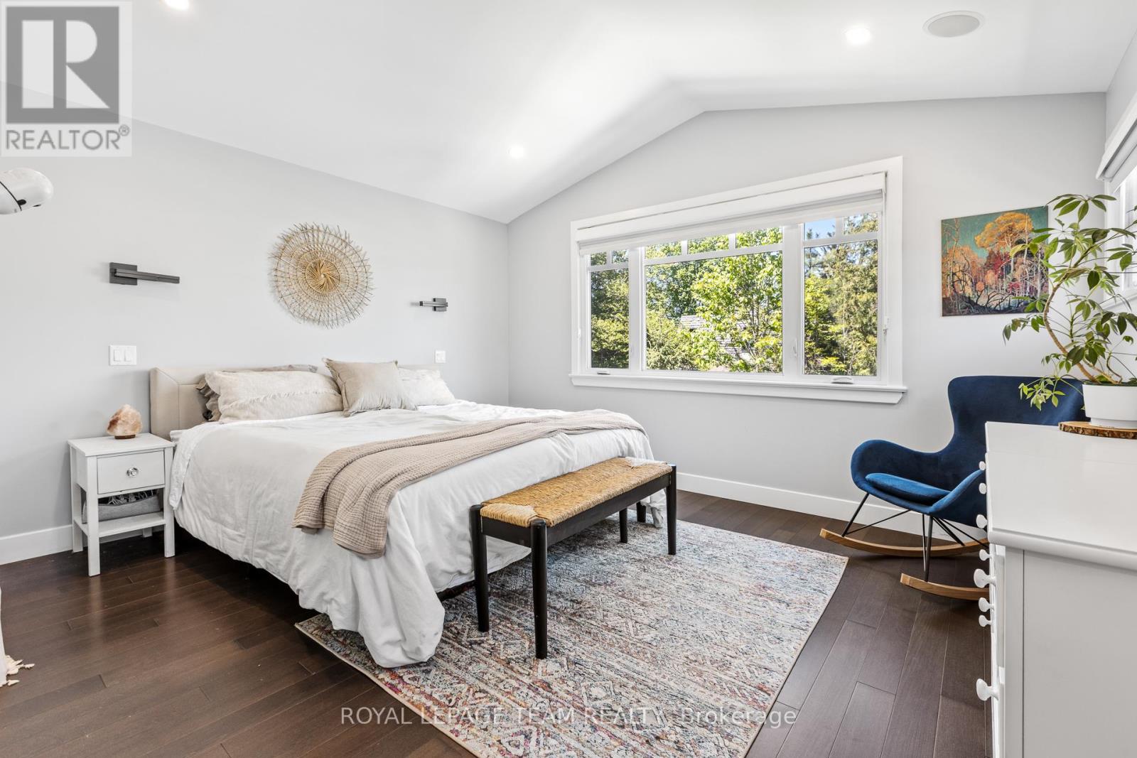 87 HELENA STREET - 22
