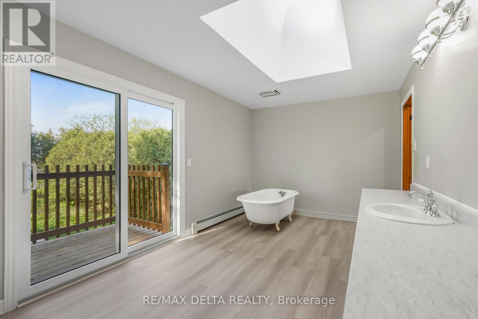 3558 PRINCIPALE STREET STREET - 25