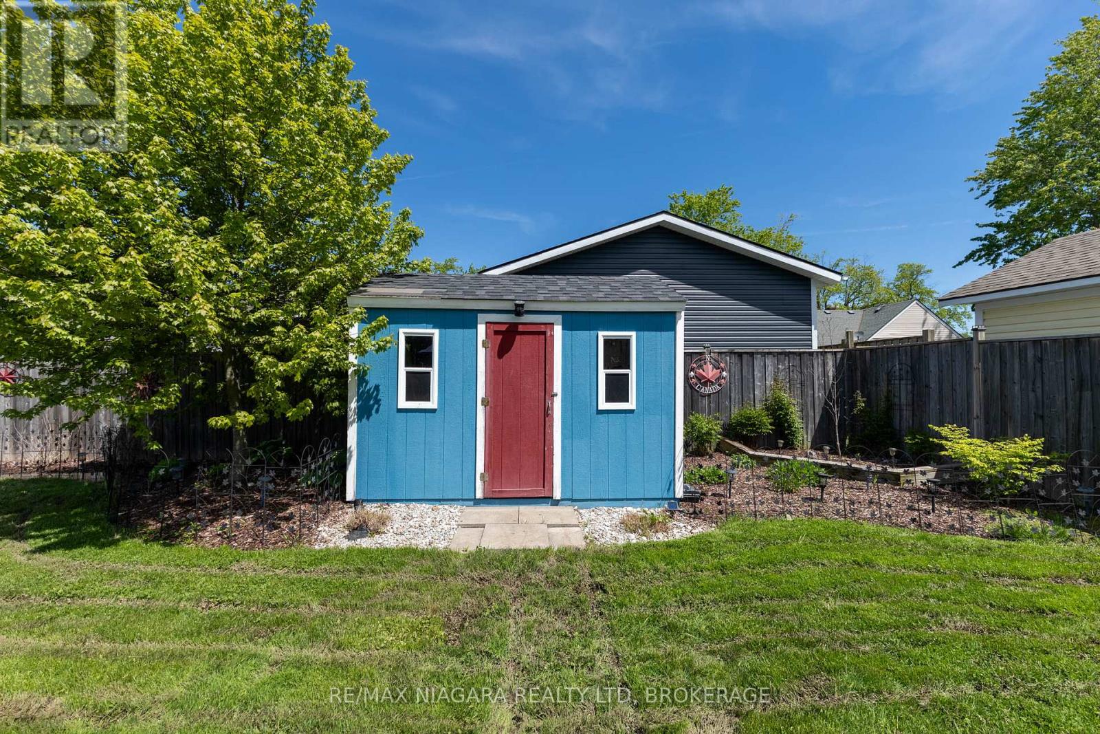3270 THUNDER BAY ROAD - 41